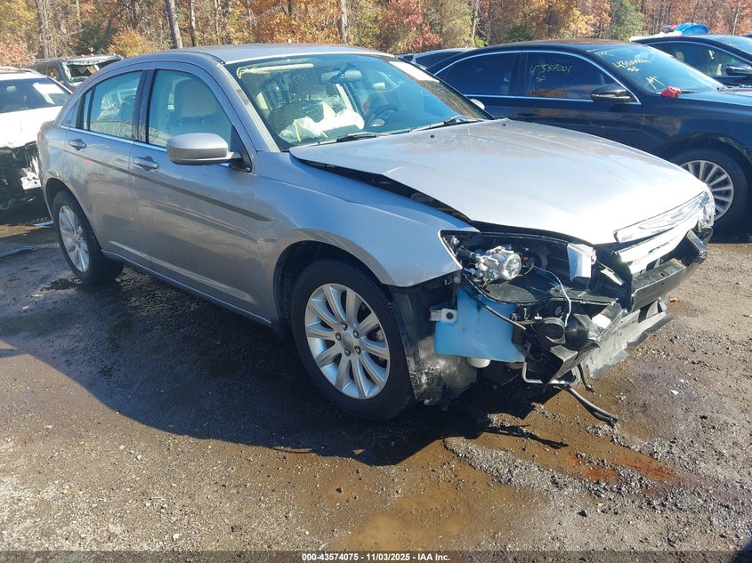 CHRYSLER 200 TOURING