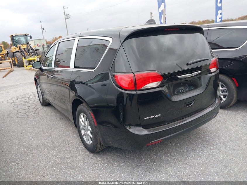 2C4RC1CG4TR189632 2026 CHRYSLER VOYAGER photo no. 3