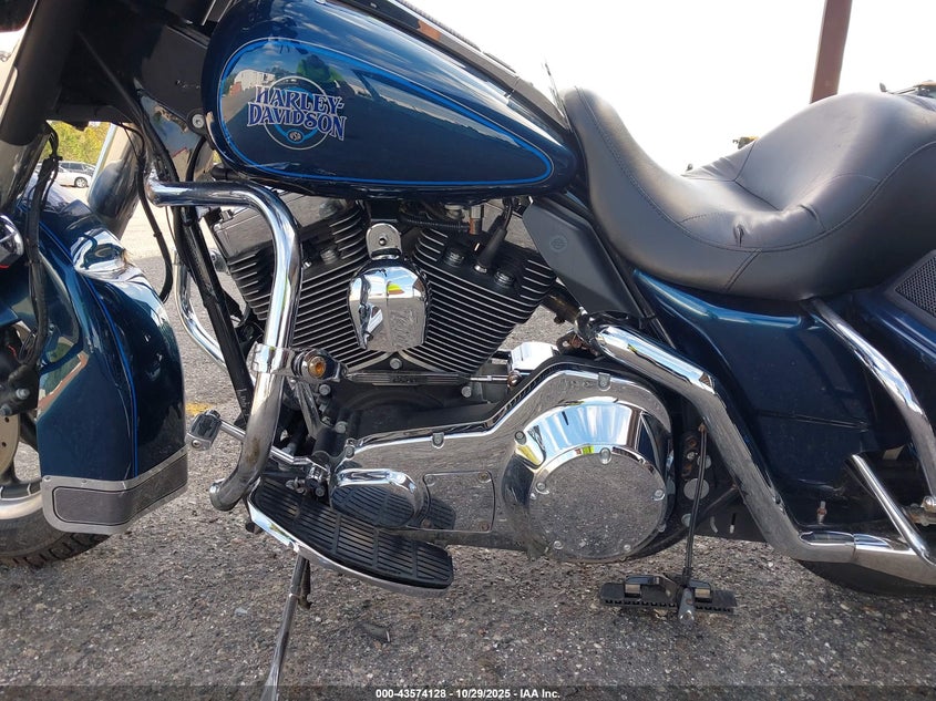 2002 Harley-Davidson Flhtci VIN: 1HD1FFW152Y655635 Lot: 43574128