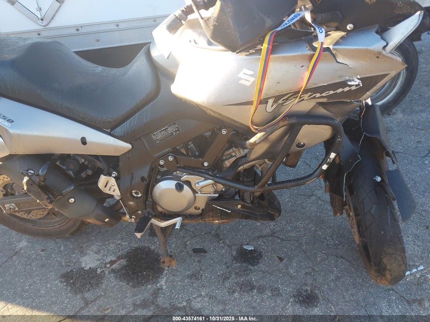 2007 Suzuki Dl650 VIN: JS1VP54A772101420 Lot: 43574161