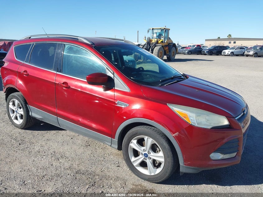 FORD ESCAPE SE