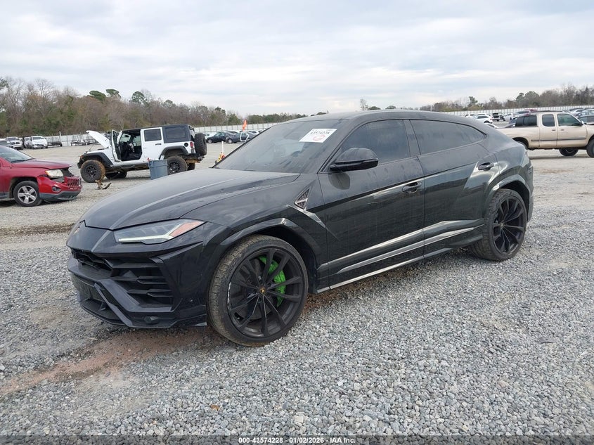 Vin: zpbua1zl4lla10740, lot: 44069298, lamborghini urus 20202