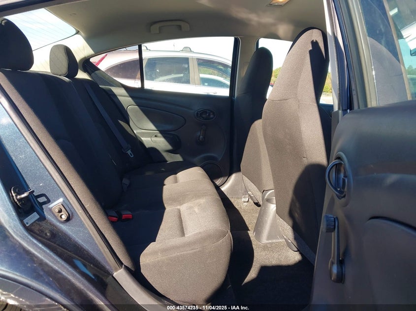 2017 NISSAN VERSA 1.6 S - 3N1CN7AP5HL809207