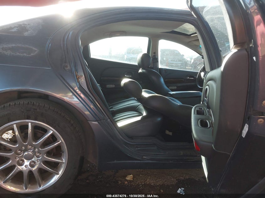 2001 Chrysler 300M VIN: 2C3HE66G01H501743 Lot: 43574276