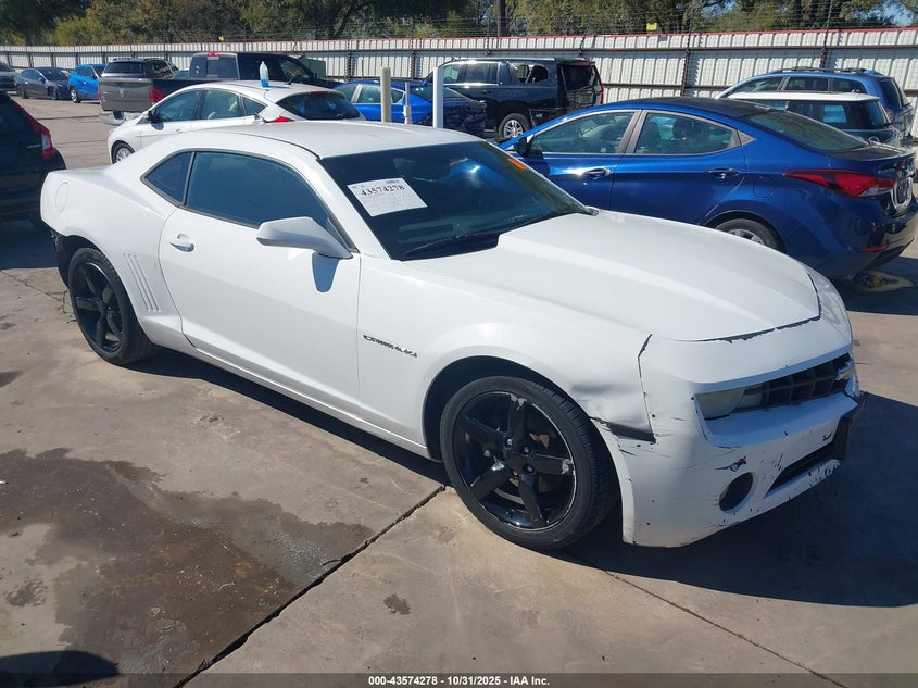 CHEVROLET CAMARO 1LT