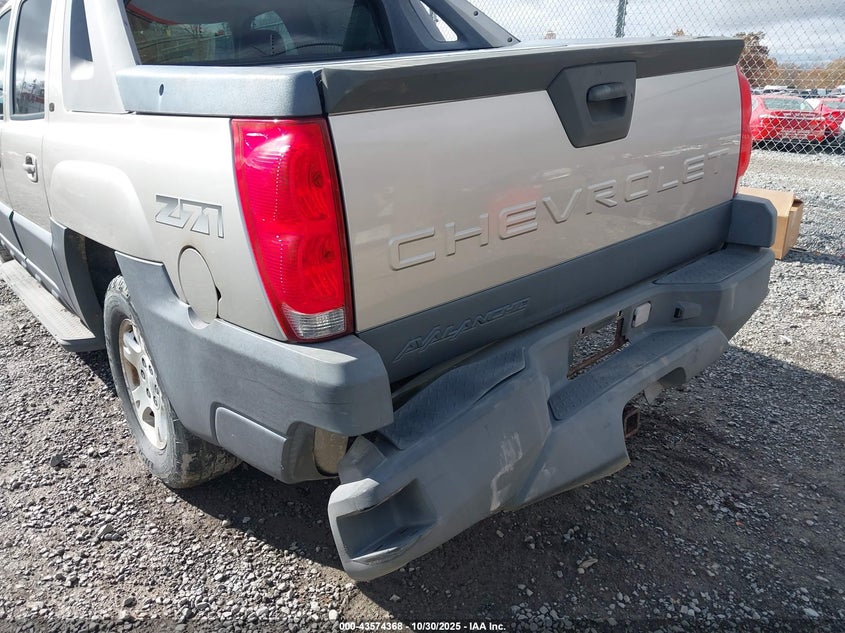 2005 Chevrolet Avalanche 1500 Z71 VIN: 3GNEK12Z55G118007 Lot: 43574368