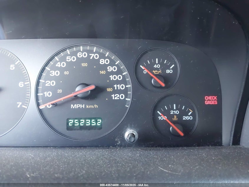 2001 Jeep Grand Cherokee Laredo VIN: 1J4GW48S81C721428 Lot: 43574408