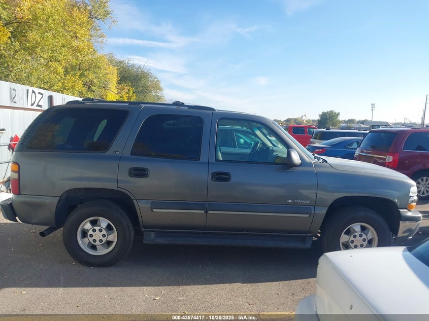 2002 Chevrolet Tahoe K1500 VIN: 1GNEK13Z12R149295 Lot: 43574417