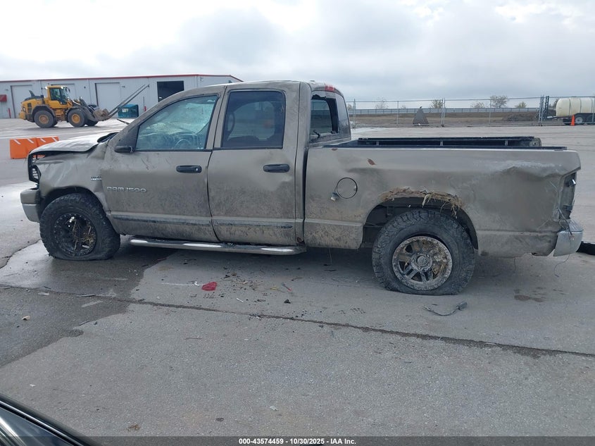 2007 Dodge Ram 1500 Slt/Trx4 Off Road/Sport VIN: 1D7HU18207S180748 Lot: 43574459