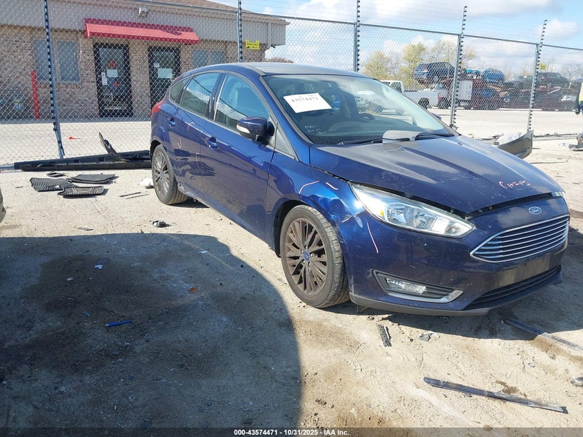 FORD FOCUS TITANIUM
