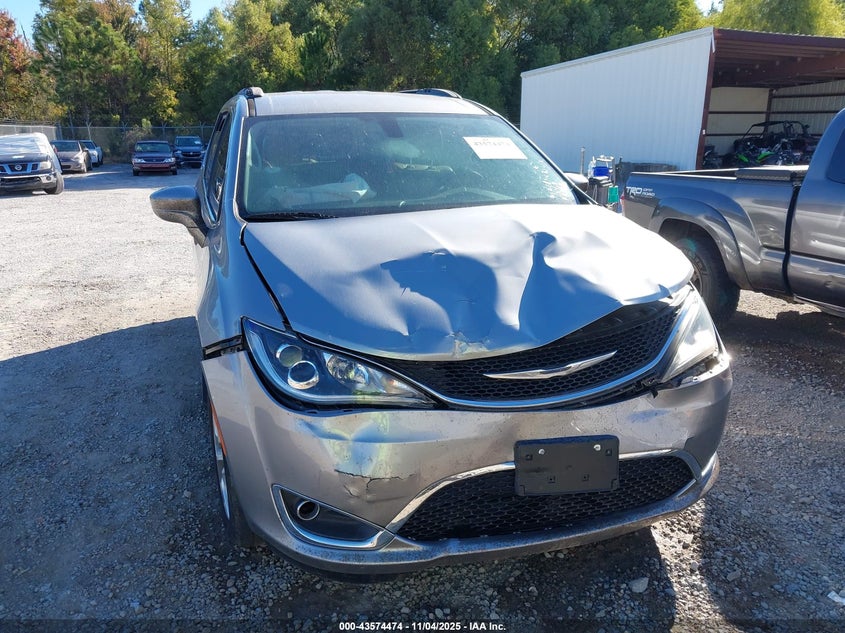 2017 CHRYSLER PACIFICA TOURING-L - 2C4RC1BG6HR564655