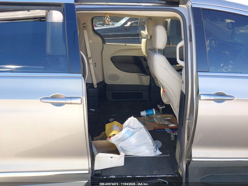 2017 CHRYSLER PACIFICA TOURING-L - 2C4RC1BG6HR564655