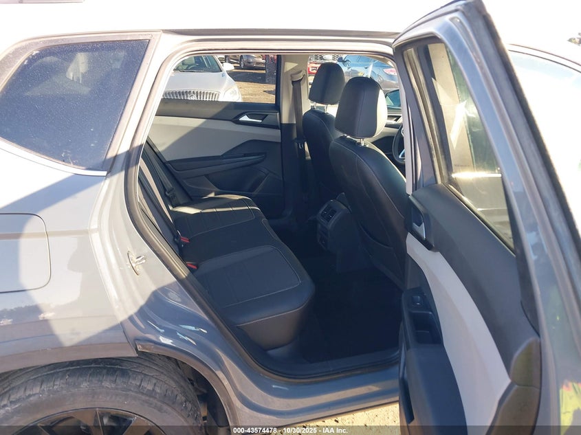 2022 Volkswagen Taos 1.5T Se VIN: 3VVLX7B28NM002178 Lot: 43574478