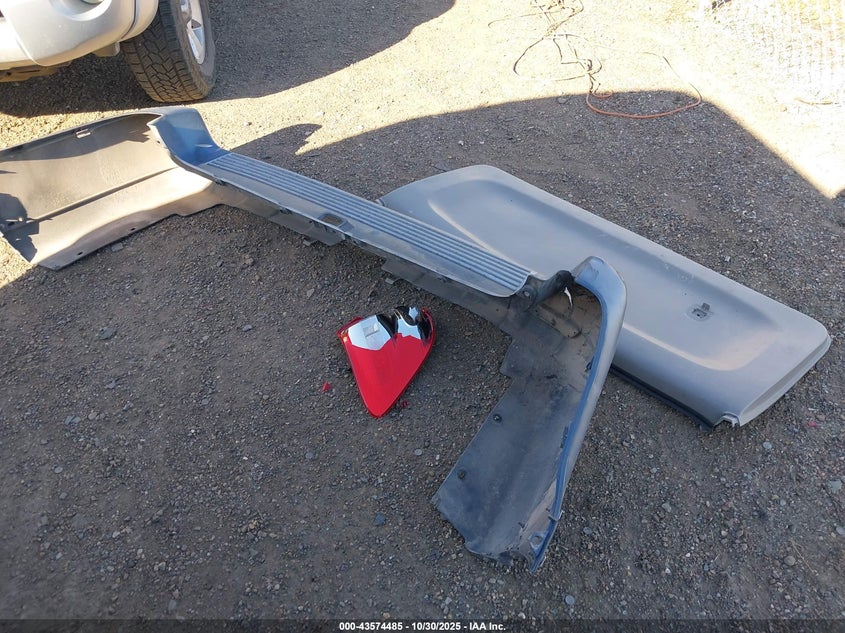 2006 Toyota Sequoia Sr5 V8 VIN: 5TDZT34A86S268366 Lot: 43574485