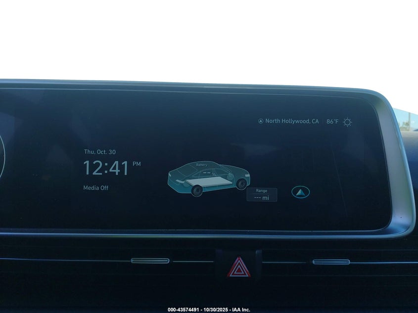 2023 Hyundai Ioniq 6 Se VIN: KMHM24AA2PA020857 Lot: 43574491