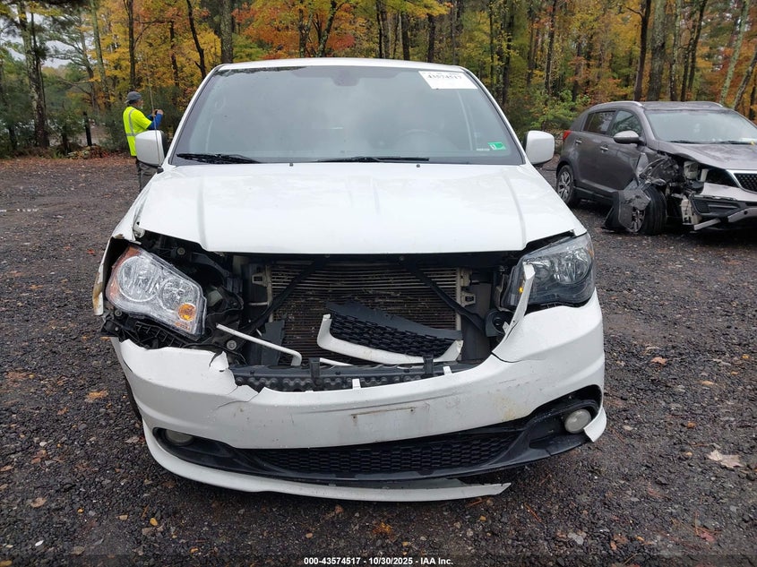 2018 Dodge Grand Caravan Gt VIN: 2C4RDGEG3JR254139 Lot: 43574517