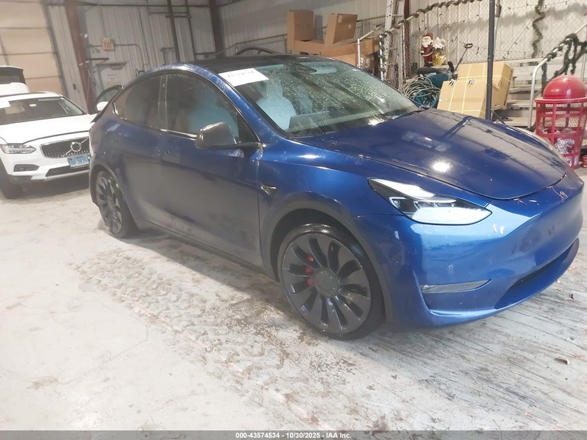 TESLA MODEL Y PERFORMANCE DUAL MOTOR ALL-WHEEL DRIVE