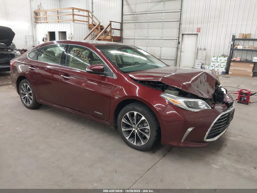 TOYOTA AVALON XLE PREMIUM
