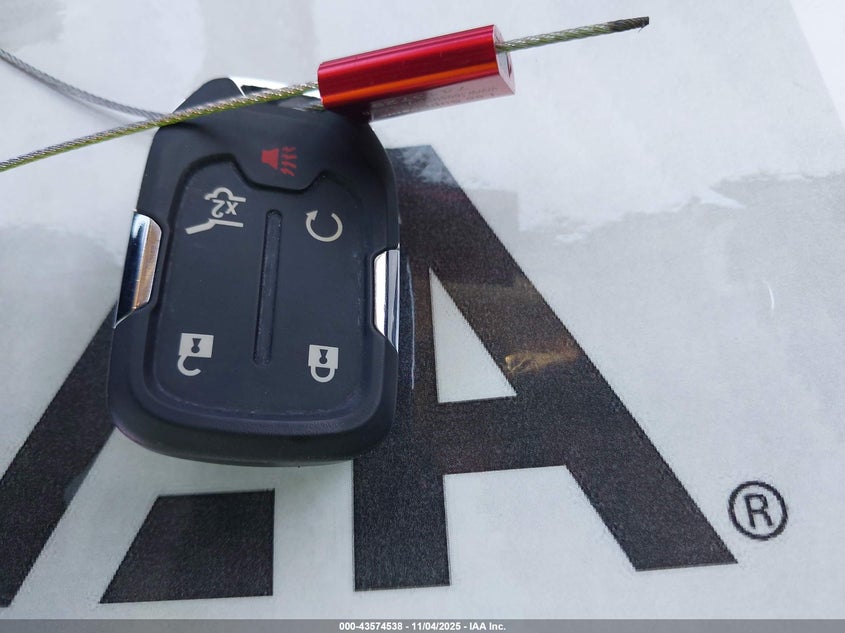 2022 GMC ACADIA FWD DENALI - 1GKKNPLS1NZ102902