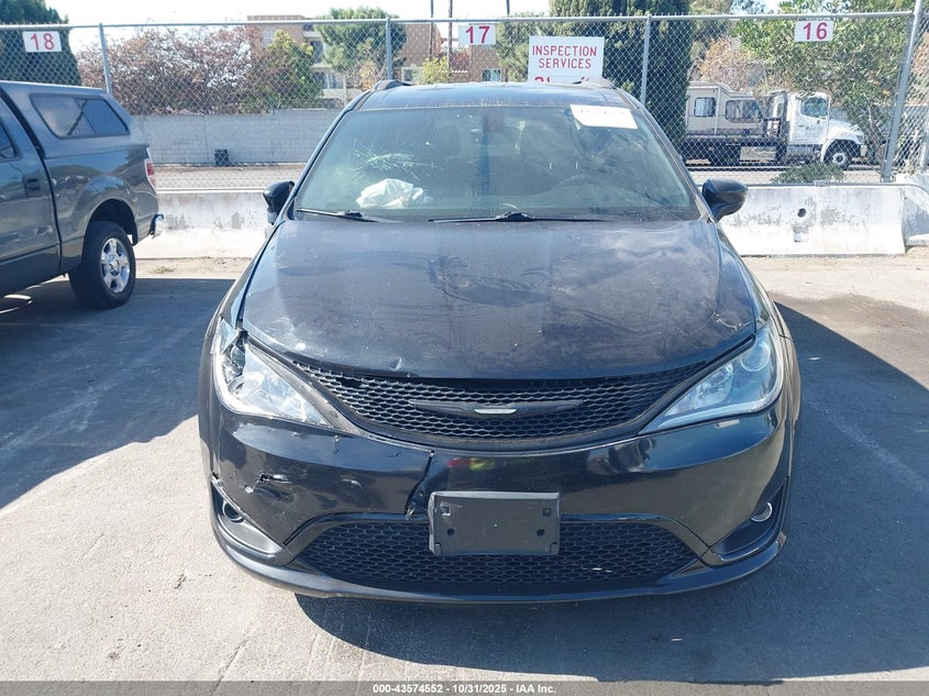 2018 Chrysler Pacifica Touring L Plus VIN: 2C4RC1EG6JR204352 Lot: 43574552