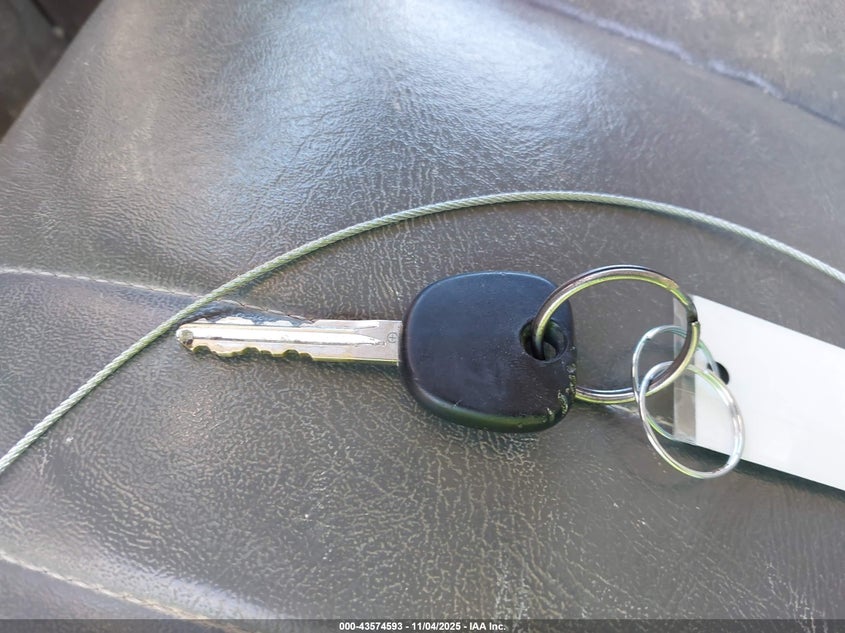 2008 Chevrolet Express Work Van VIN: 1GCGG25C281111048 Lot: 43574593