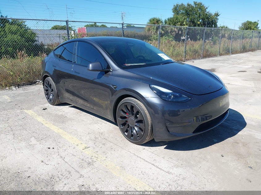 TESLA MODEL Y PERFORMANCE DUAL MOTOR ALL-WHEEL DRIVE