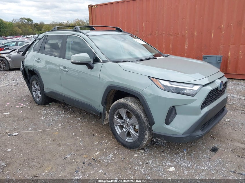 TOYOTA RAV4 HYBRID XLE
