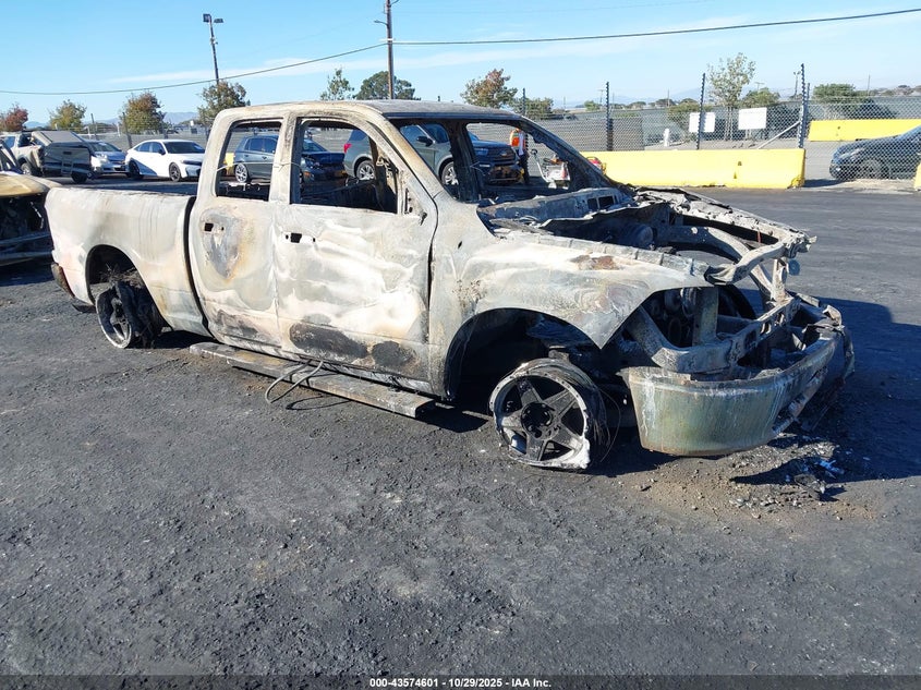 DODGE RAM 1500 SLT/SPORT/TRX