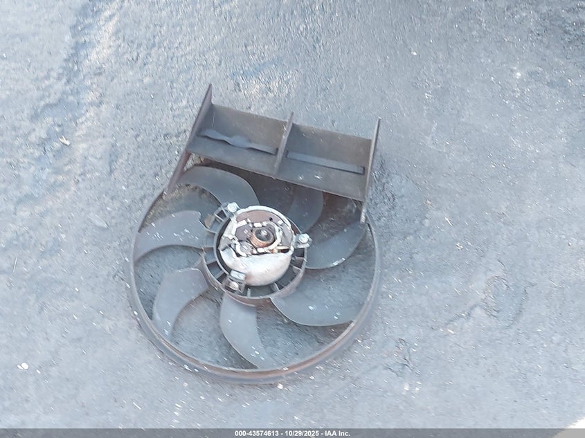 2007 Mini Cooper S VIN: WMWMF73527TL85115 Lot: 43574613