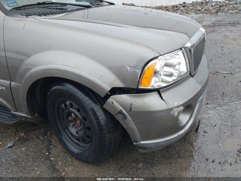 2003 Lincoln Navigator VIN: 5LMFU27R63LJ14398 Lot: 43574631