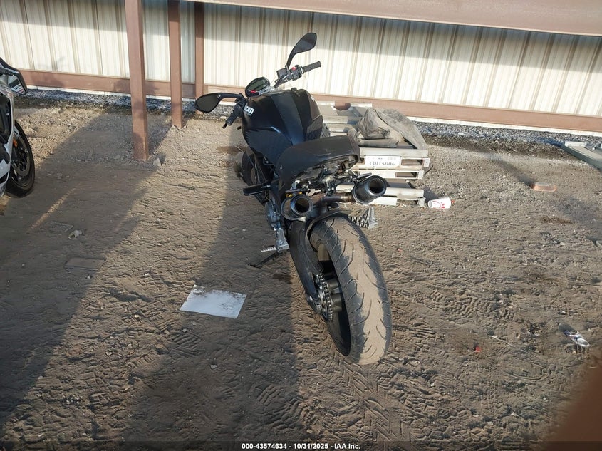 2009 Ducati Monster 696 VIN: ZDM1RADN19B010418 Lot: 43574634