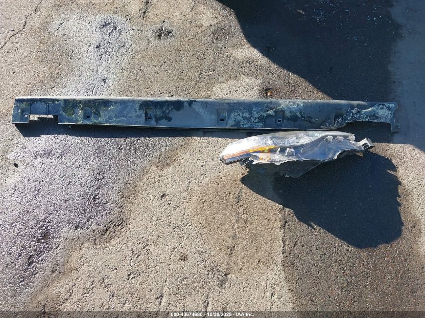 2002 Honda Cr-V Lx VIN: JHLRD68482C016165 Lot: 43574680