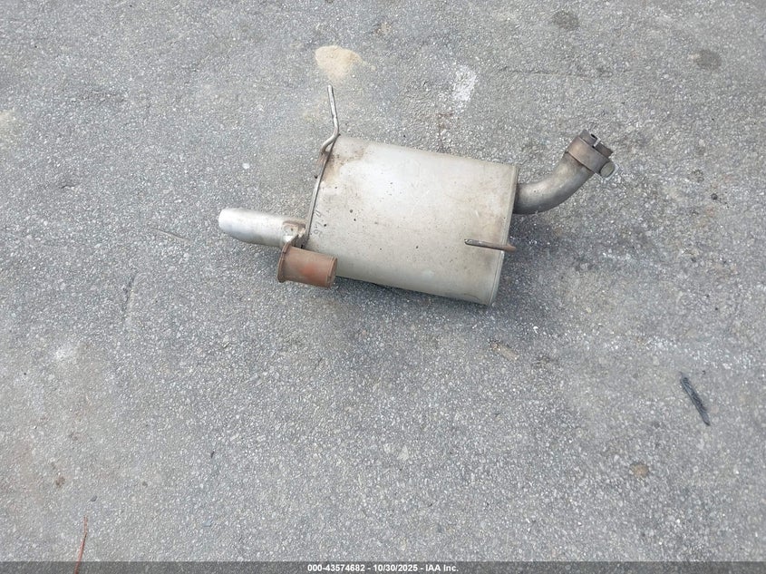 2007 Ford Mustang V6 Deluxe/V6 Premium VIN: 1ZVFT84N775201040 Lot: 43574682