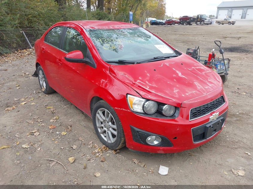 CHEVROLET SONIC LT AUTO