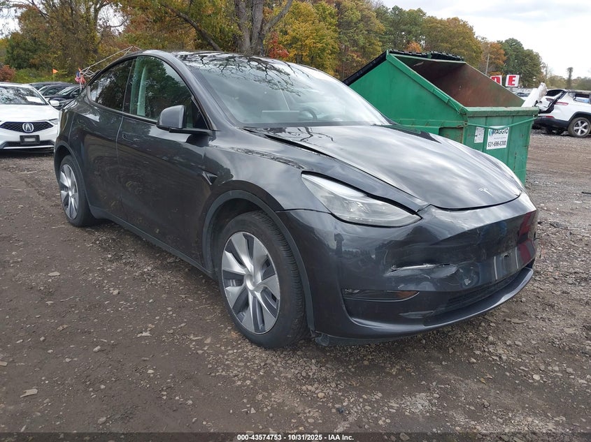 TESLA MODEL Y LONG RANGE DUAL MOTOR ALL-WHEEL DRIVE