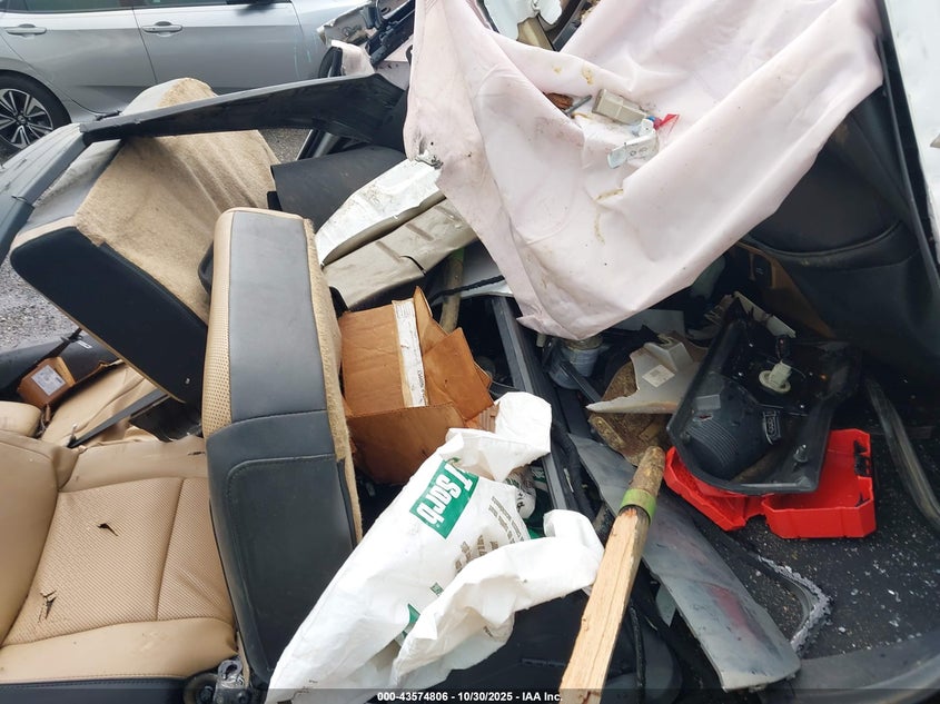 2023 Ford F-350 Lariat VIN: 1FT8W3DM4PEC18679 Lot: 43574806