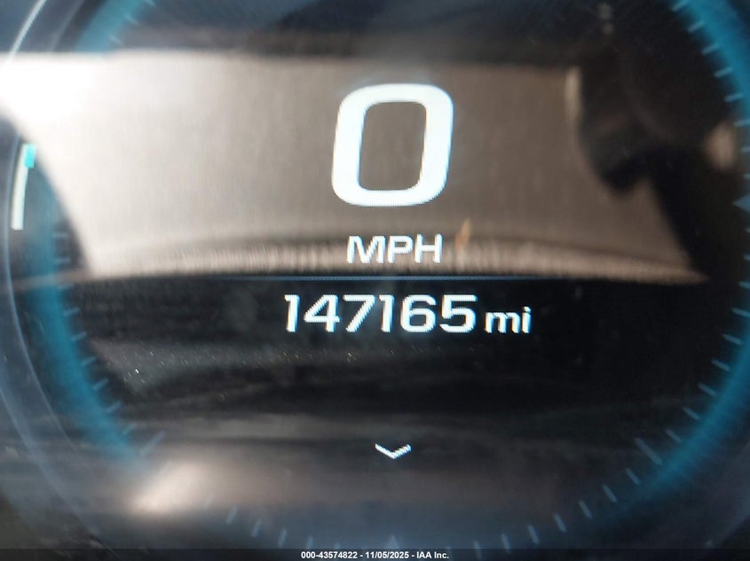 2017 GMC YUKON DENALI - 1GKS1CKJ9HR143408