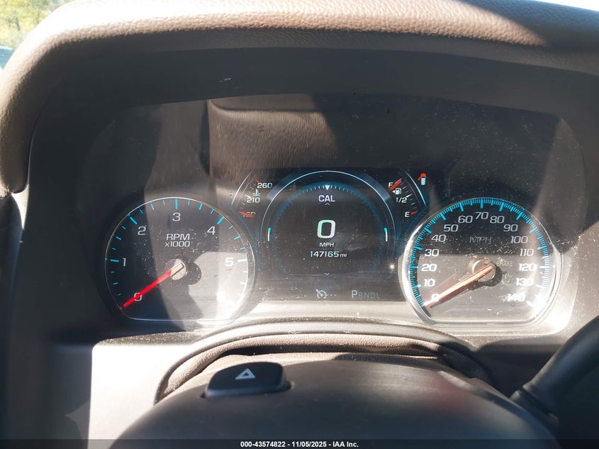 2017 GMC YUKON DENALI - 1GKS1CKJ9HR143408