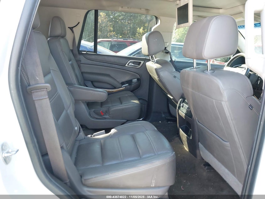 2017 GMC YUKON DENALI - 1GKS1CKJ9HR143408