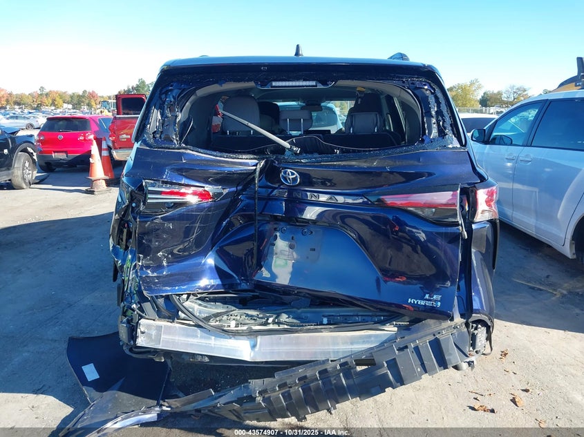 2022 Toyota Sienna Le VIN: 5TDKRKEC0NS082233 Lot: 43574907