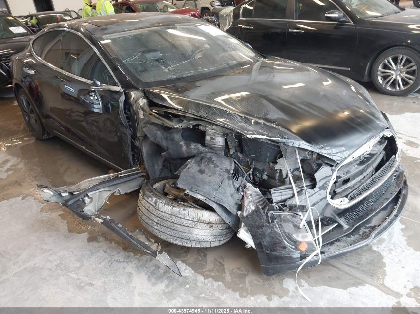 TESLA MODEL S PERFORMANCE