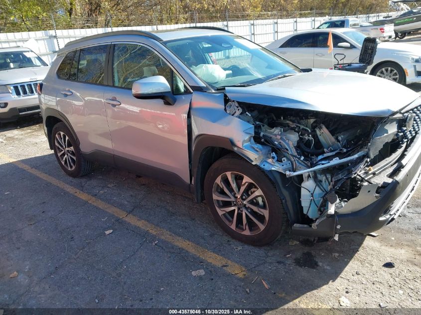 TOYOTA COROLLA CROSS XLE