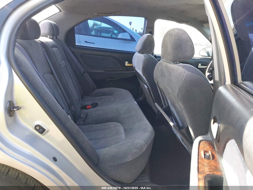 2003 Hyundai Sonata Gls/Lx VIN: KMHWF35H93A861325 Lot: 43575078