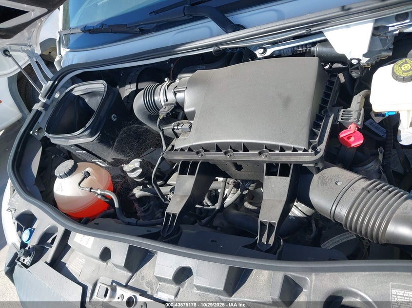 2019 Mercedes-Benz Sprinter 2500 High Roof V6 VIN: WD4PF1CD3KT008408 Lot: 43575178