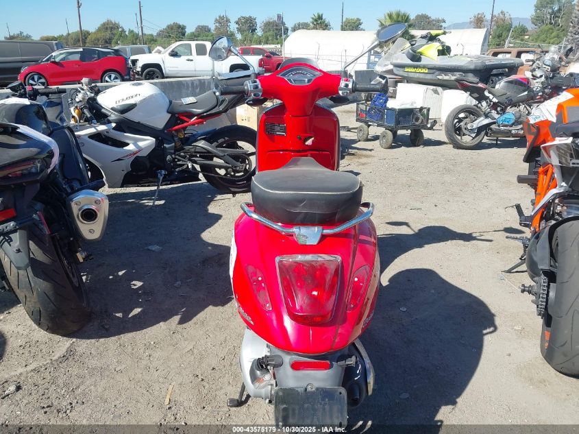 2017 Vespa Sprint 150 3V VIN: ZAPM818G6H5402040 Lot: 43575179