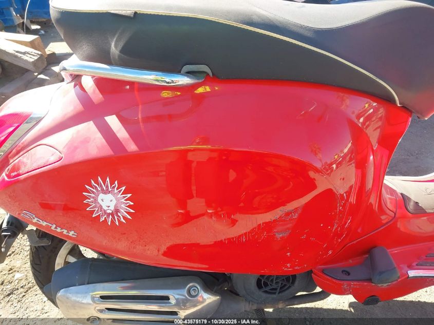 2017 Vespa Sprint 150 3V VIN: ZAPM818G6H5402040 Lot: 43575179