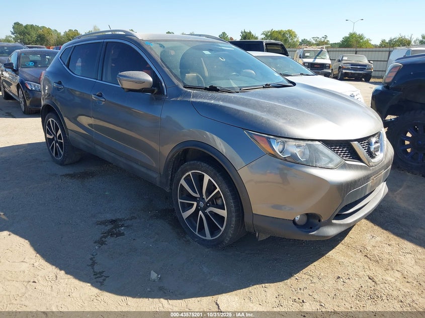 NISSAN ROGUE SPORT SL