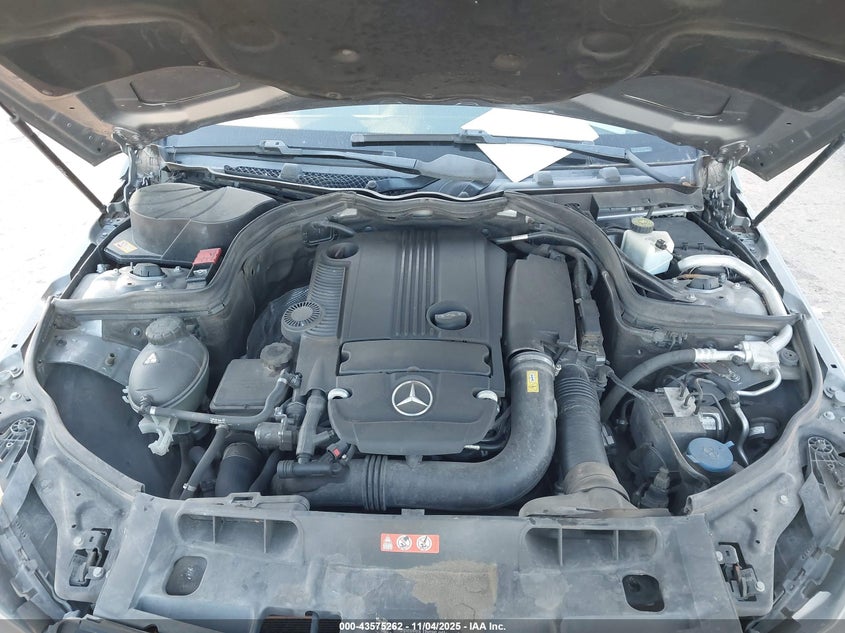 2014 MERCEDES-BENZ C 250 SPORT WDDGF4HB7EA929362