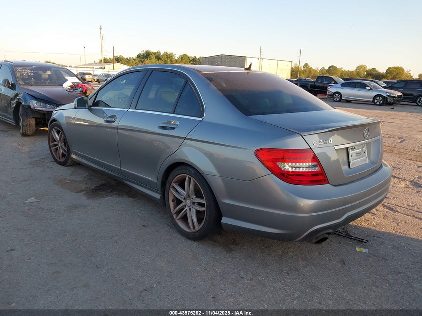2014 MERCEDES-BENZ C 250 SPORT WDDGF4HB7EA929362