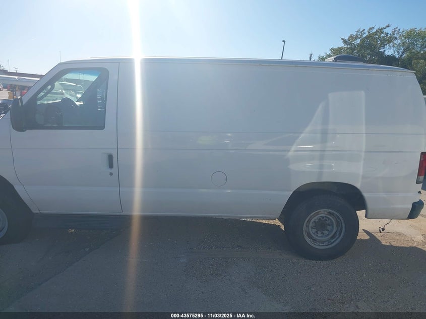 2011 Ford E-350 Super Duty Commercial VIN: 1FTSE3EL8BDA33726 Lot: 43575295